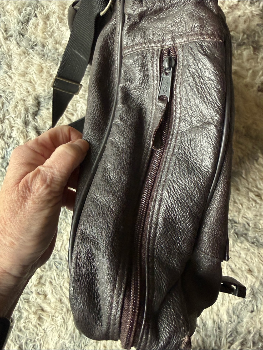 Leather Messenger Bag with padded, adjustable strap. Gender neutral. - Picture 8 of 16